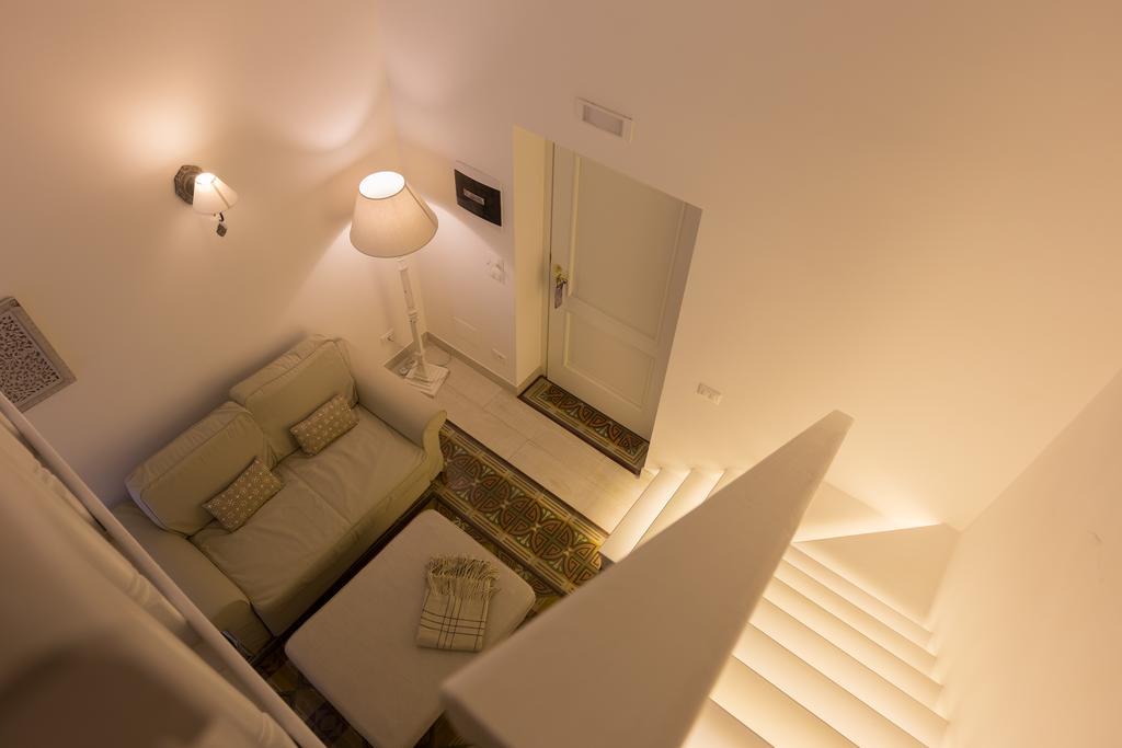 Suite Le Perle Tarento Habitación foto