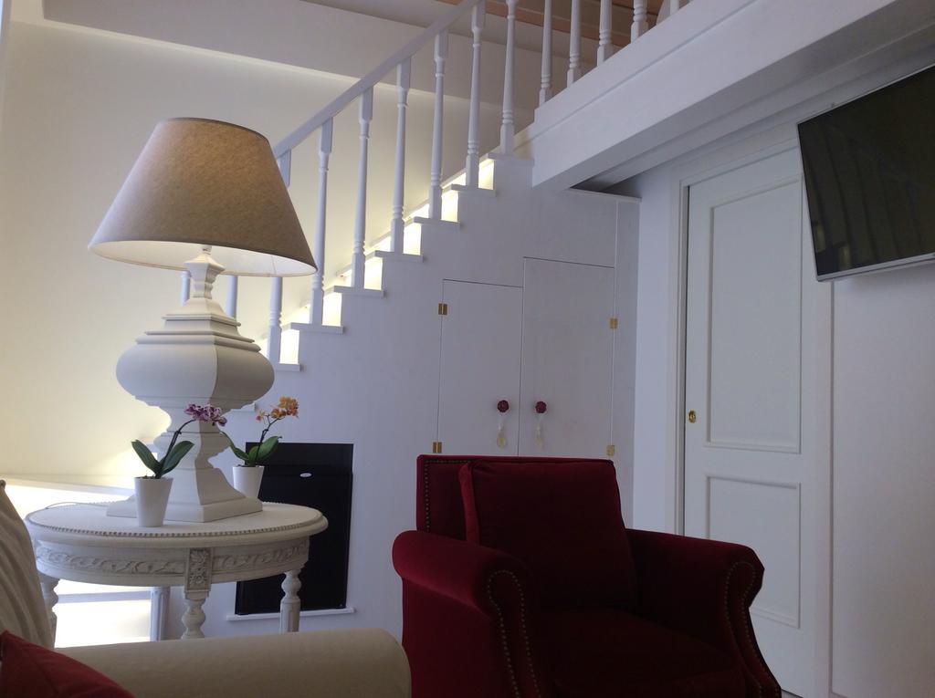 Suite Le Perle Tarento Exterior foto