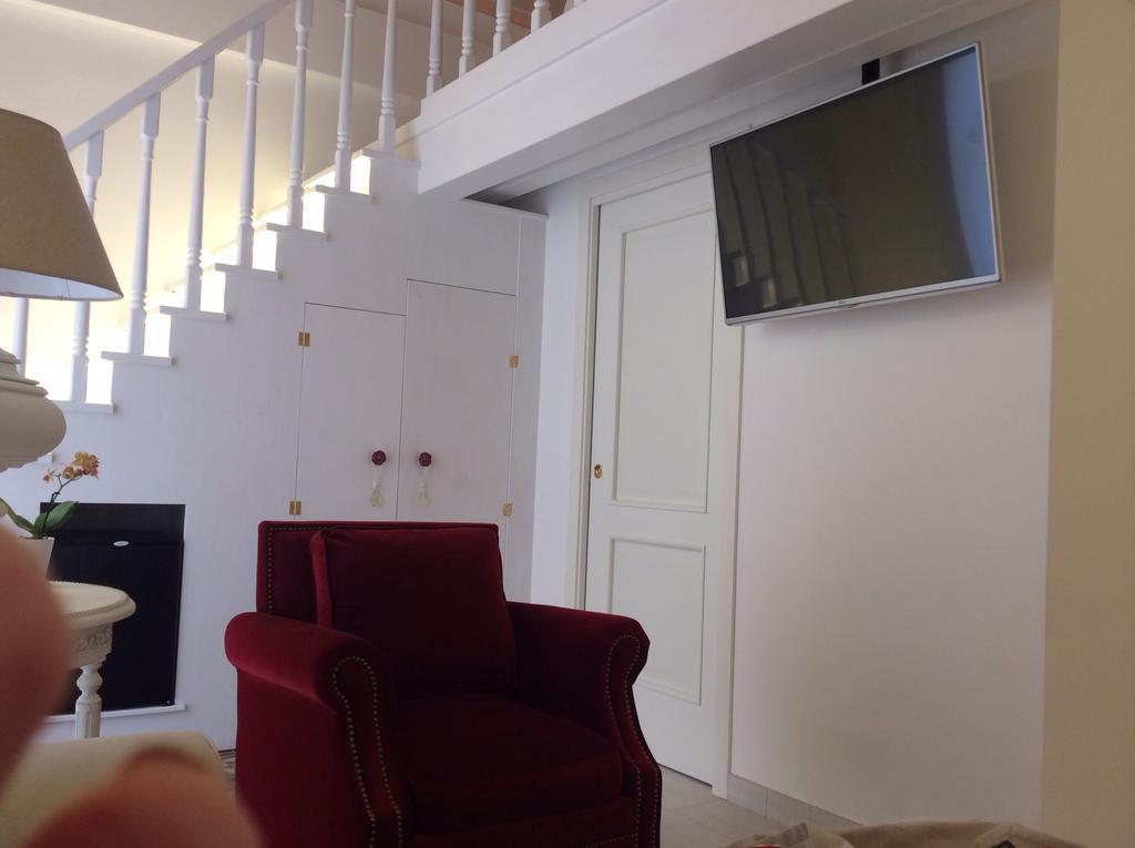 Suite Le Perle Tarento Exterior foto