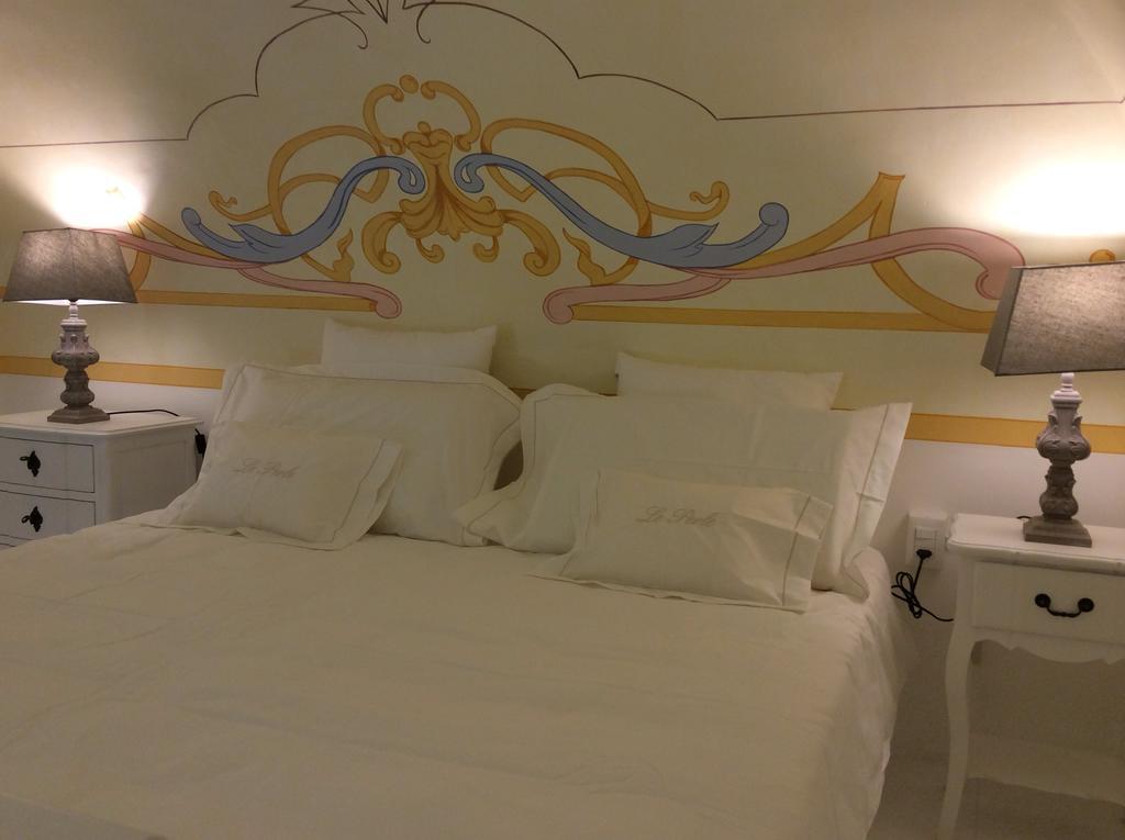 Suite Le Perle Tarento Habitación foto