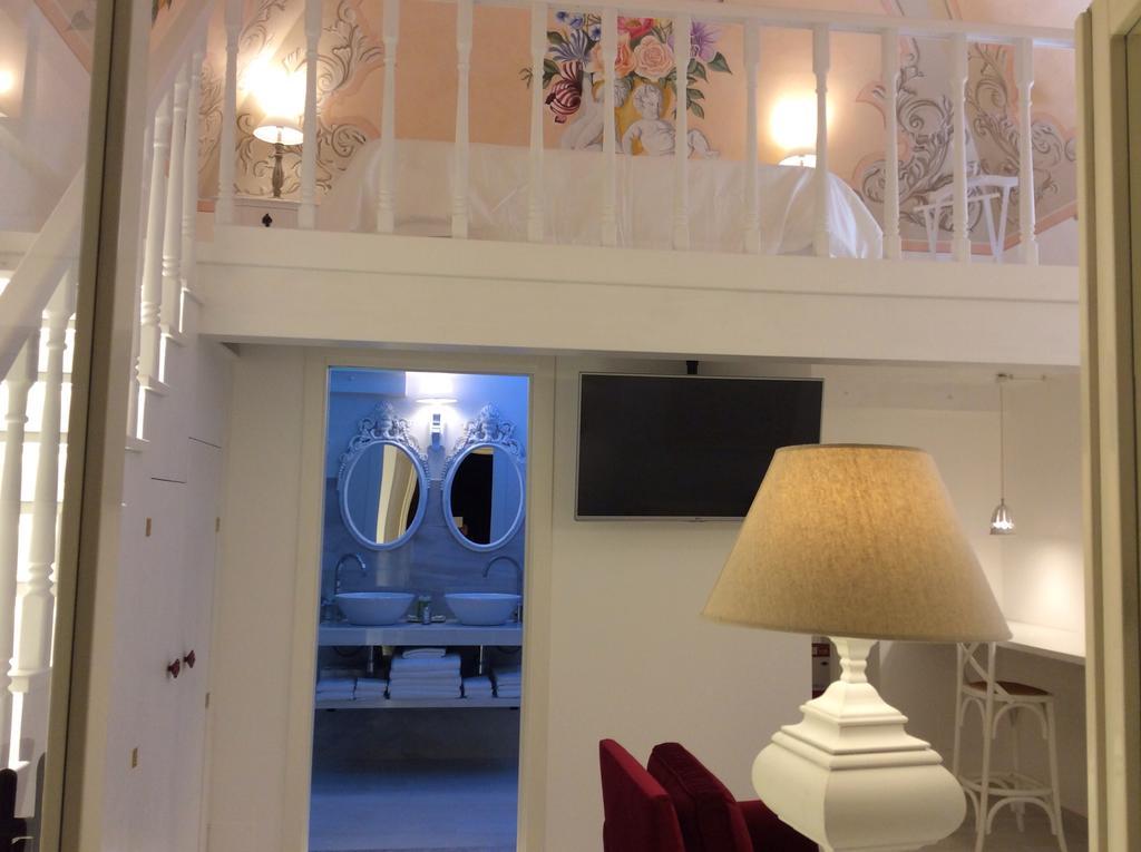 Suite Le Perle Tarento Habitación foto