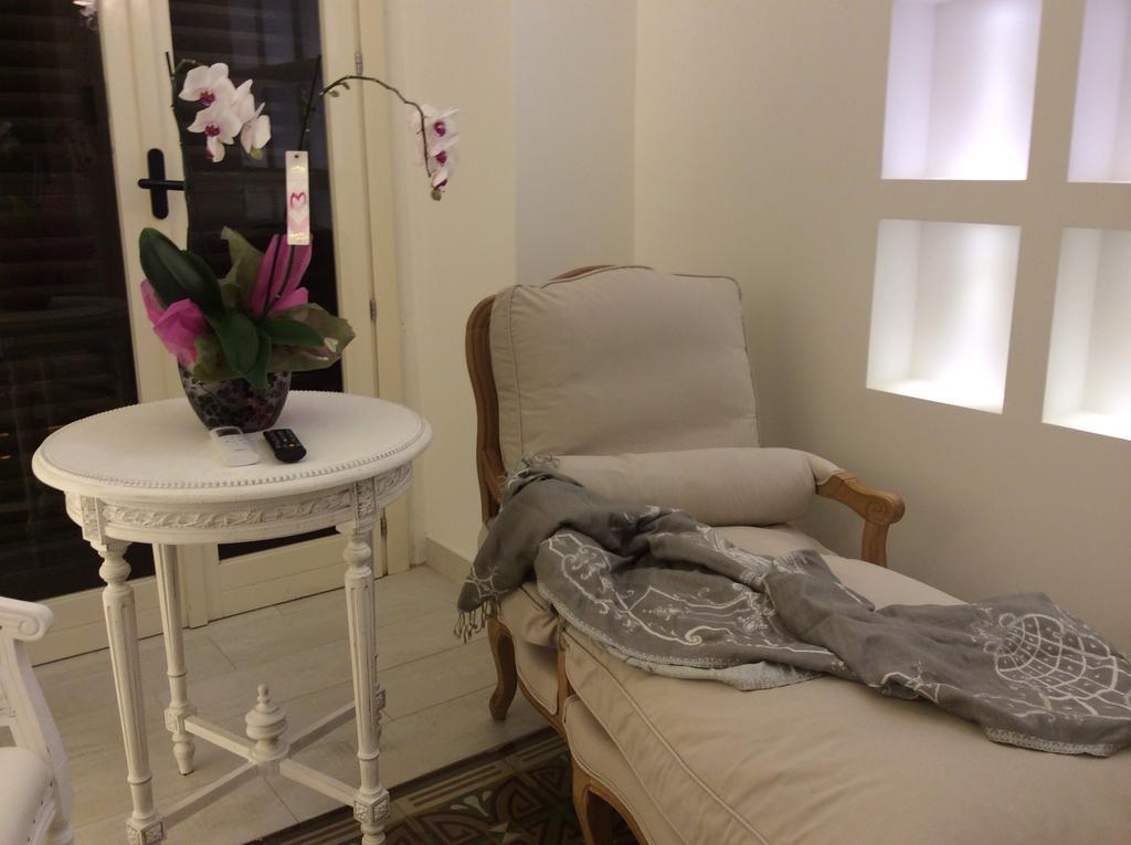 Suite Le Perle Tarento Habitación foto